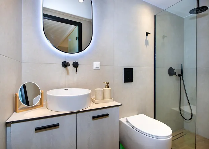 Bow Complex Apartment- In The Heart Of Old Harbour Appartement *