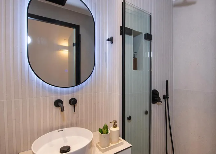 Appartement Bow Complex Apartment- In The Heart Of Old Harbour