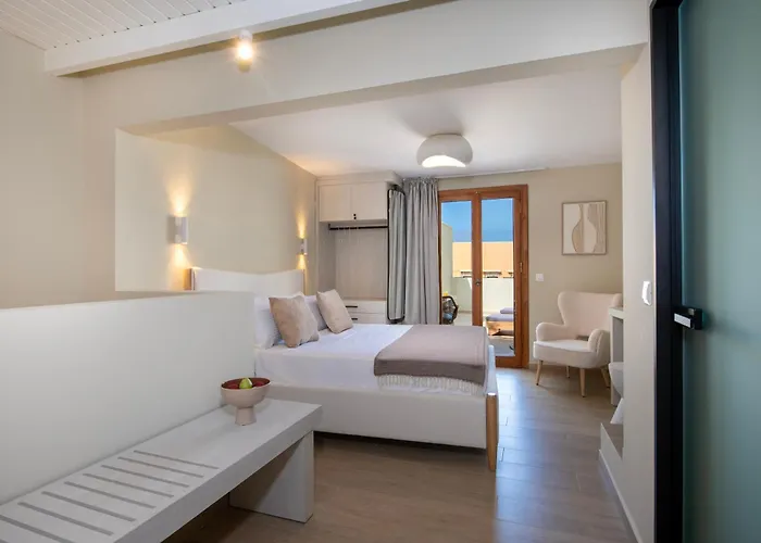 Bow Complex Apartment- In The Heart Of Old Harbour アパート ハニア